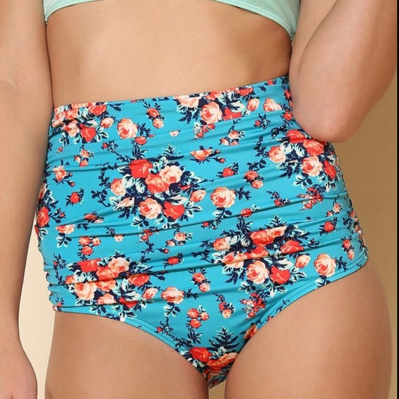 Out from under urban outfitters high waisted ruched bikini bottom - Picture 6 of 7